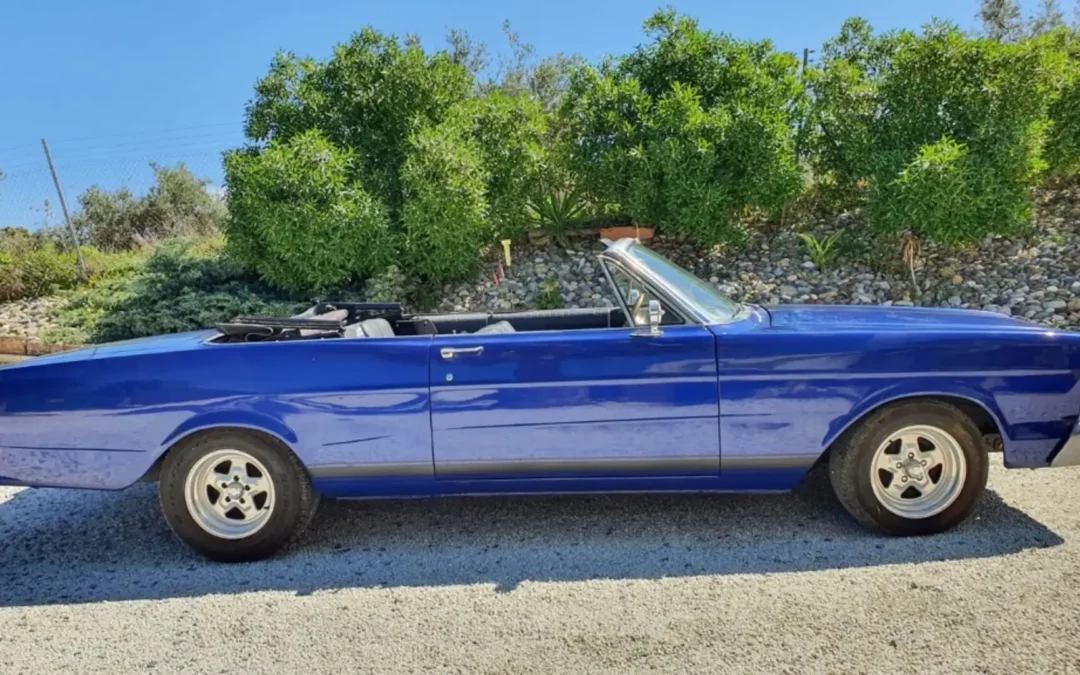Ford Galaxie convertible